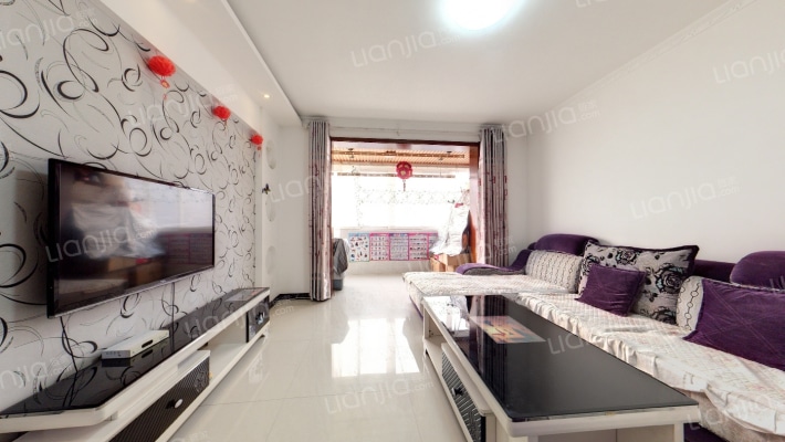 美郡嘉年华二手房实景图