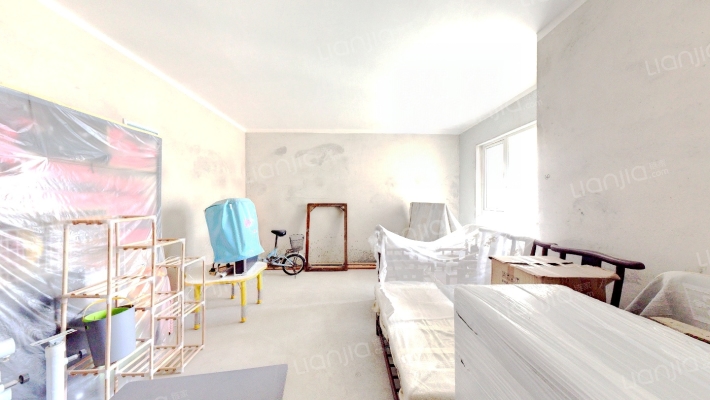 红星佳苑二手房实景图