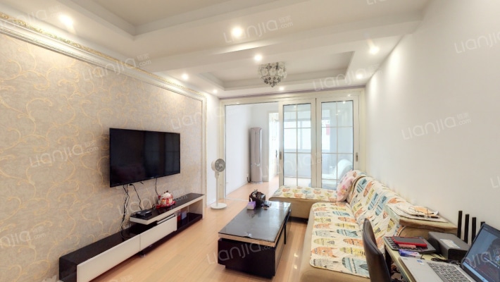 黄兴路118号二手房实景图