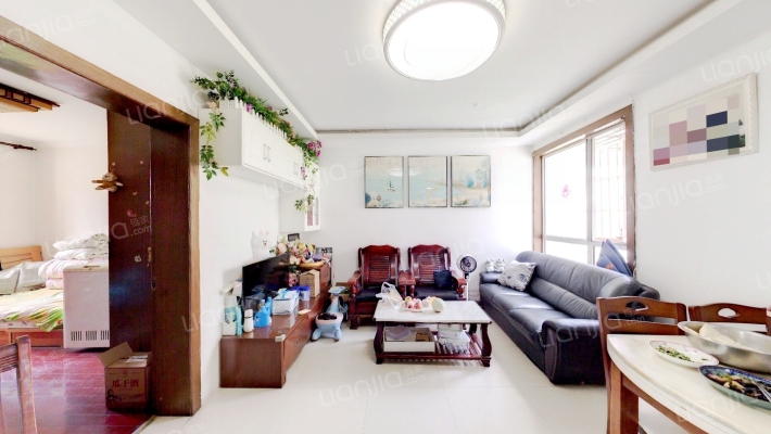 泰南花苑二手房实景图