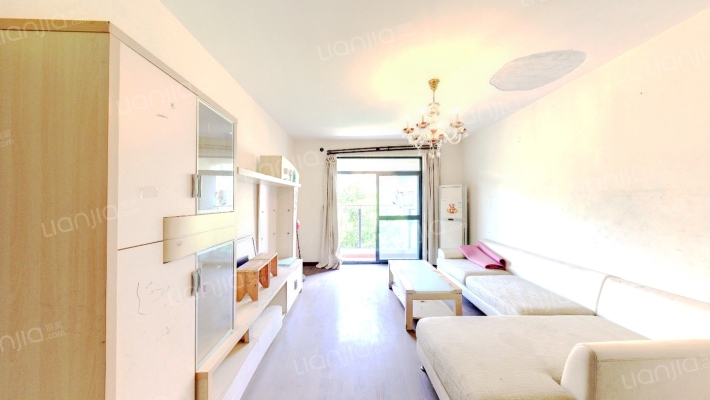 万科四季花城北区二手房实景图