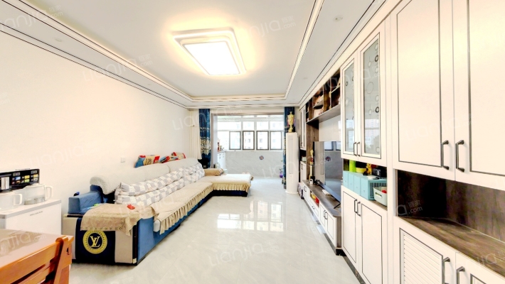 晨光花苑路南二手房实景图