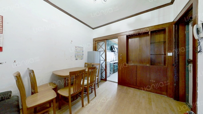 西湾小区二手房实景图