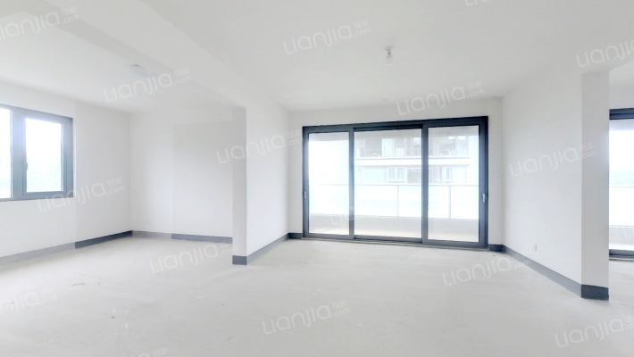 融创微风之城二手房实景图