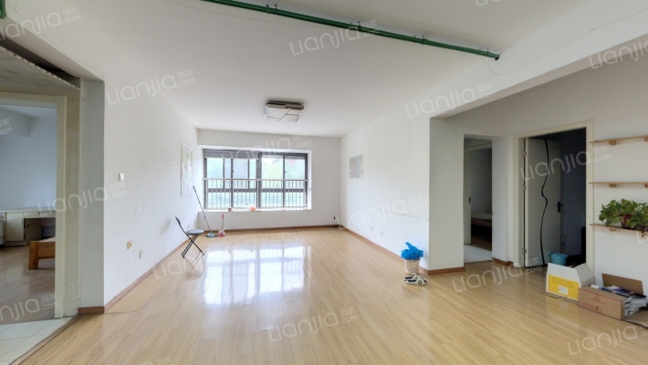 新街坊二手房实景图