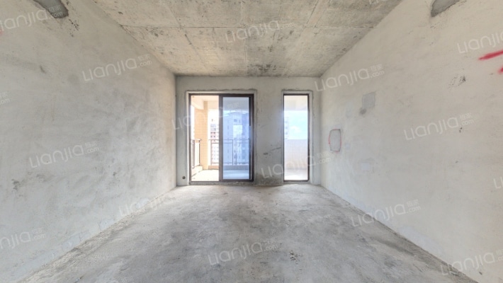 奥园天翔誉峰二手房实景图