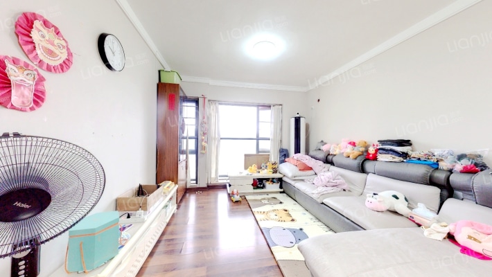 万科城三期二手房实景图