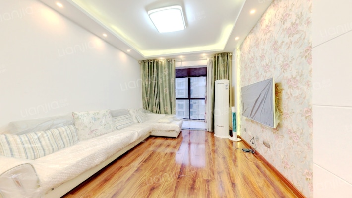 千禧河畔B区二手房实景图