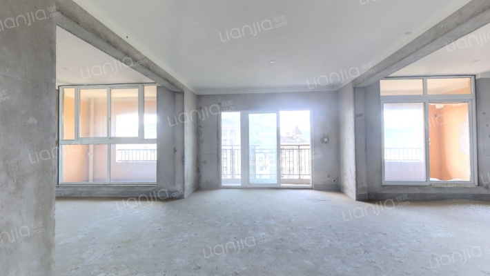 维科龙湾府二手房实景图