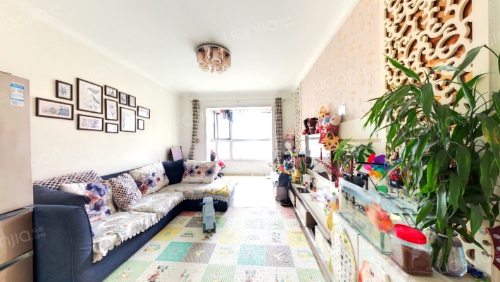 山河秀景二手房实景图