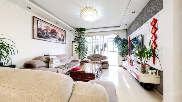 新天地商业广场二手房实景图