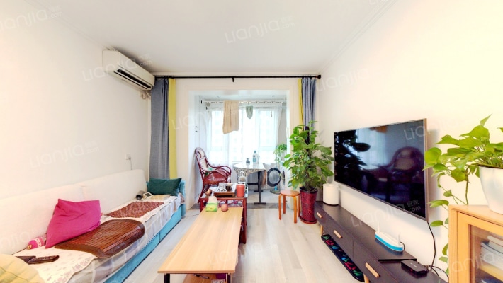 保利拉菲公馆朗菲园东区二手房实景图