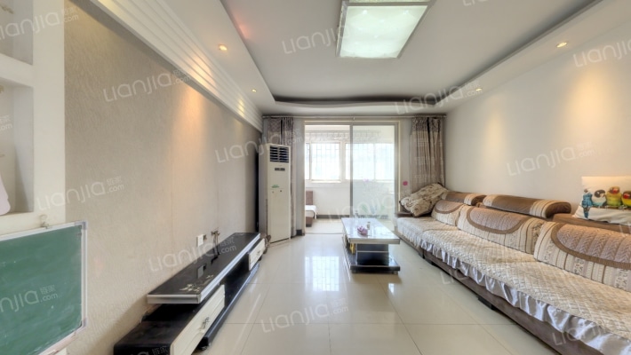 圣地花园二手房实景图