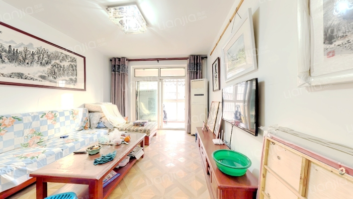 警苑新居二手房实景图