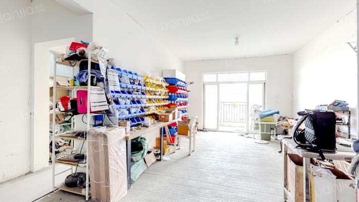 欣茂西郡兰庭B区二手房实景图