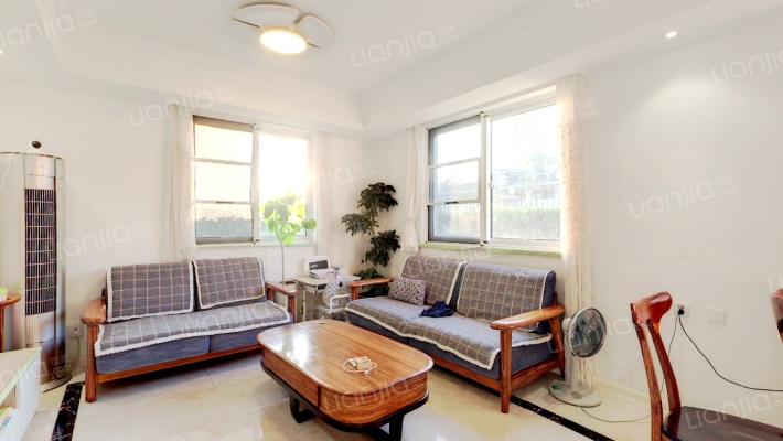 青阳宝岛花园二期二手房实景图