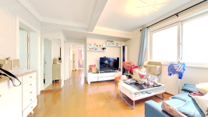 绿川新苑二手房实景图