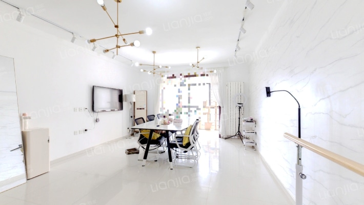 升龙国际C区二手房实景图