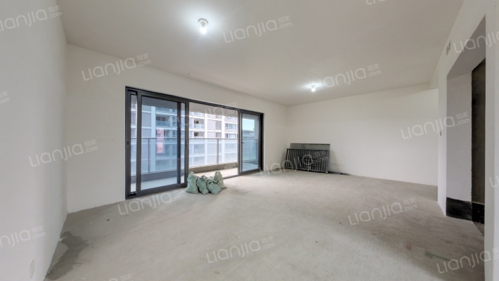 绿城桂语朝阳二手房实景图