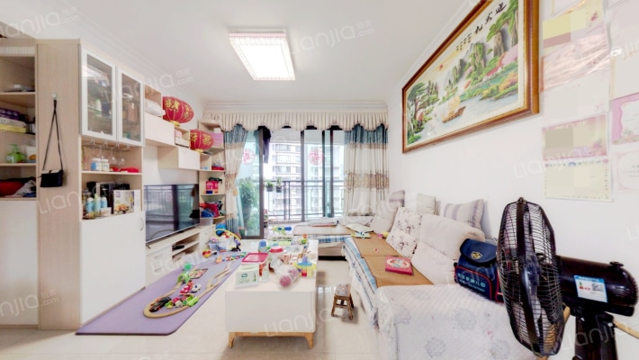 万科里享水韵二手房实景图