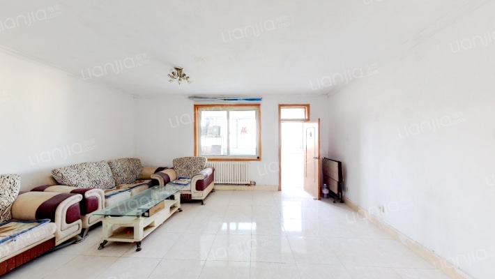 新地家园二手房实景图