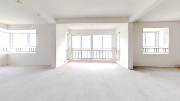 塍丰社区二手房实景图