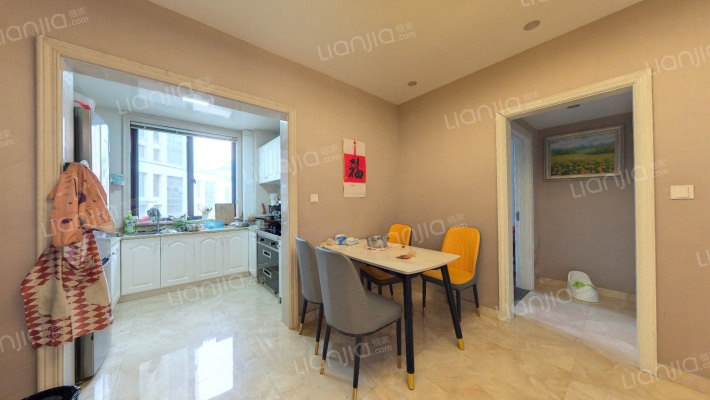 银湖花苑二手房实景图