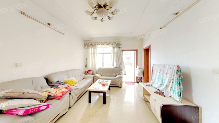 东方街20号二手房实景图