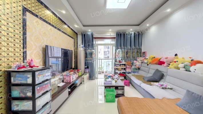 新华春天二手房实景图