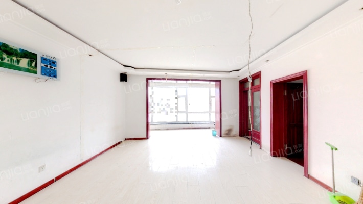 宏盛圈楼二手房实景图