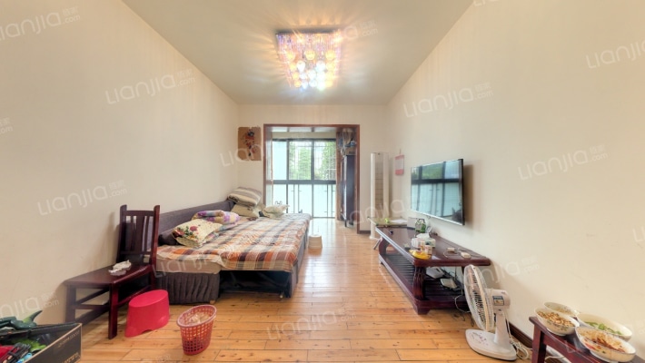 万都香山水岸二手房实景图