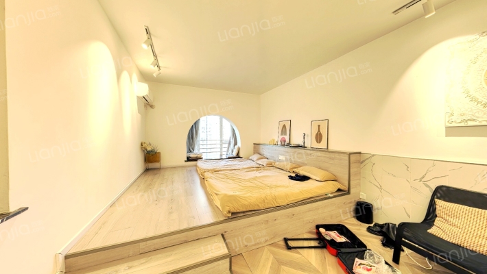 城市新锐二手房实景图