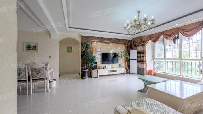 康桥水乡A区二手房实景图