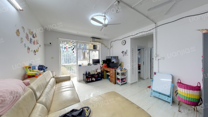 港莲一村二手房实景图