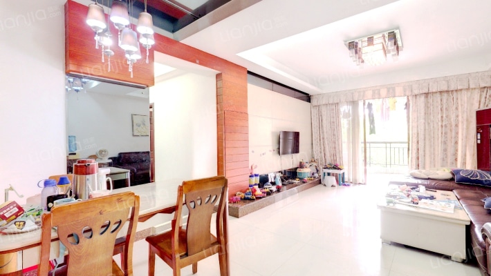 东湖花园七区二手房实景图