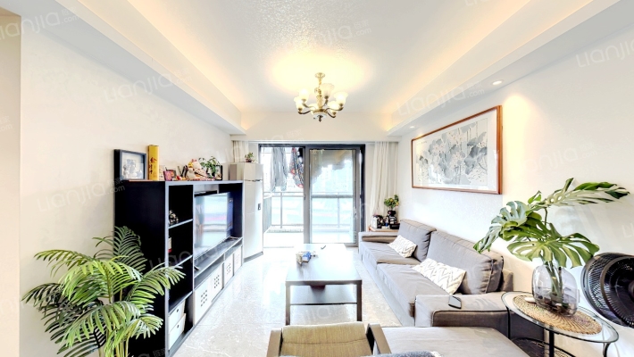 华筑翡翠湾二手房实景图