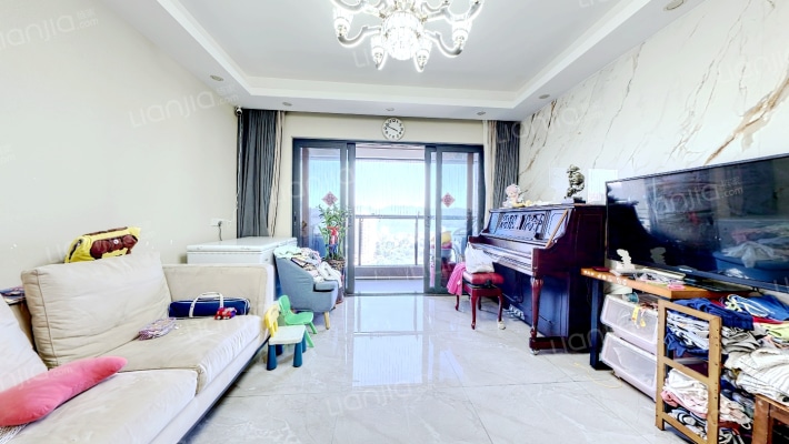 蓝郡公馆二手房实景图