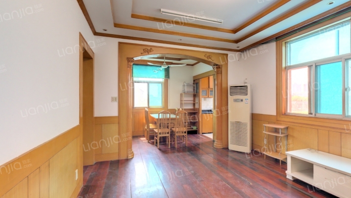 华润小区二手房实景图