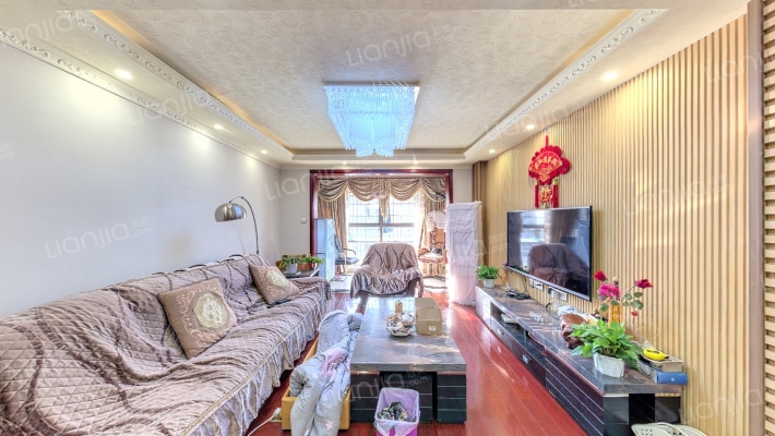 保利麓谷林语C区二手房实景图