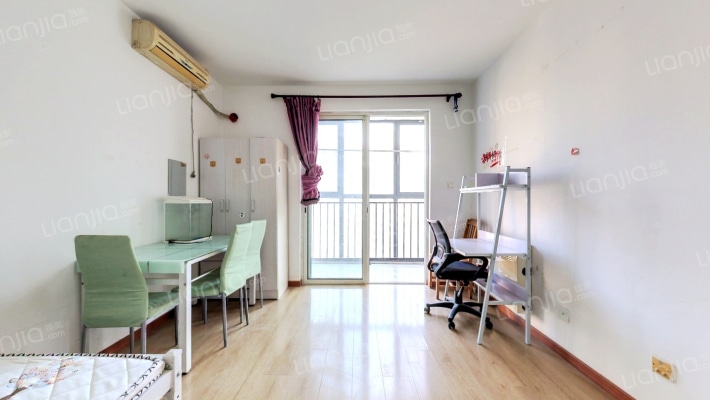 南海家园一里二手房实景图