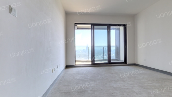 卡地亚花园城蔚蓝轩B区二手房实景图