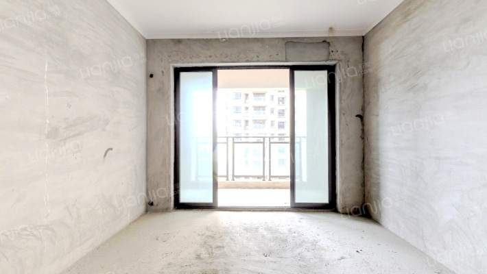 绿洲华庭二期二手房实景图