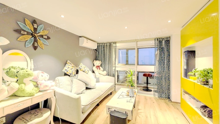 亚洲之窗二手房实景图