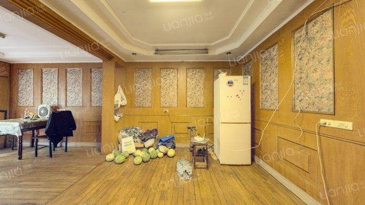 八一路二手房实景图