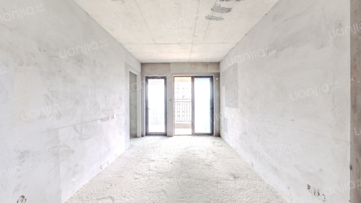 保利紫山国际花苑一期二手房实景图