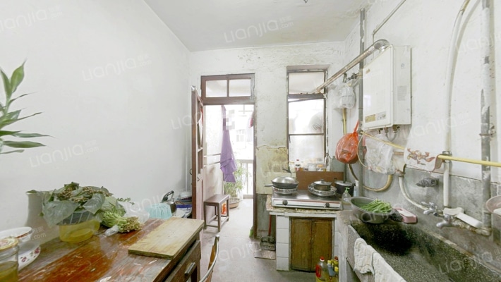 花山湾新村九区二手房实景图