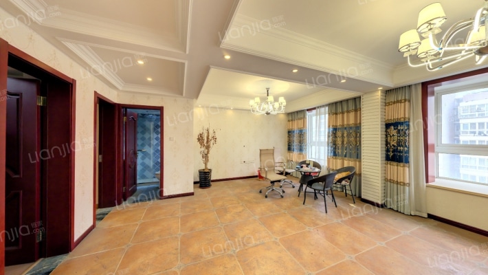 梨花家园二手房实景图