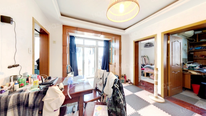 郁金香花苑二手房实景图