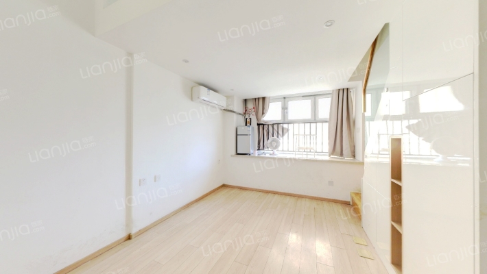 卓越宾果公寓二手房实景图