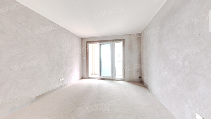 保利金香槟二手房实景图